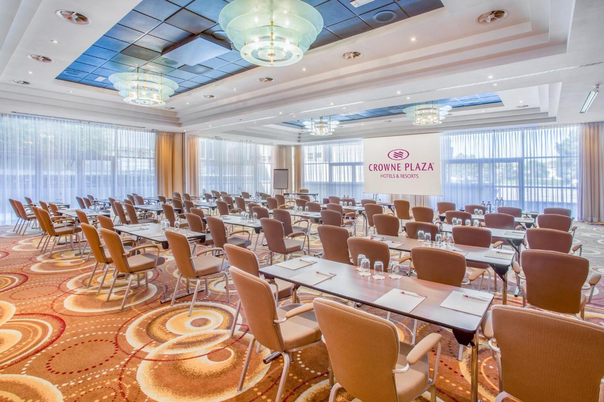 Crowne Plaza Maastricht, An Ihg 4*