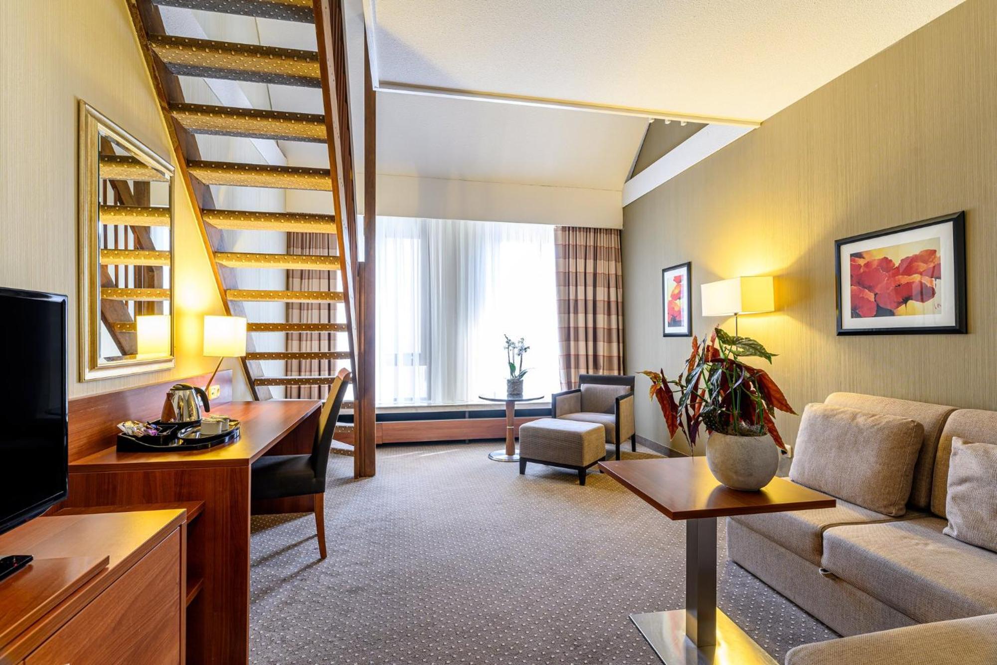 Crowne Plaza Maastricht, An Ihg Hotel 4*